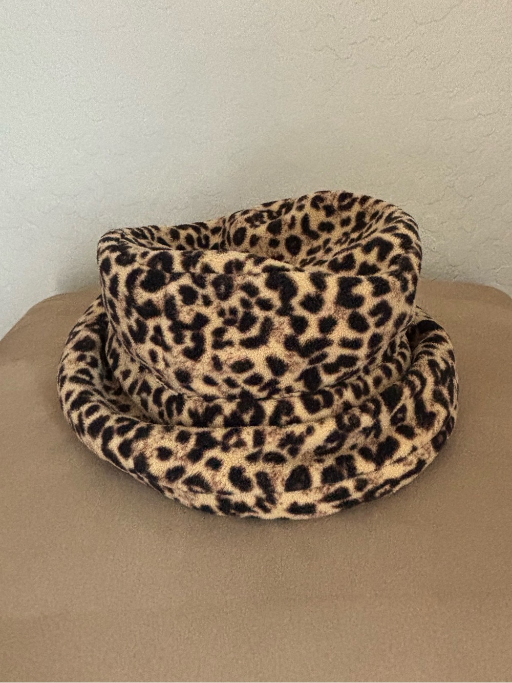 Vintage Y2K Fuzzy Cheetah Print Bucket Hat